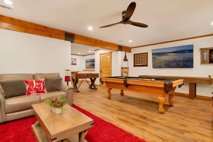 Lodgings for Large Groups in Big Bear