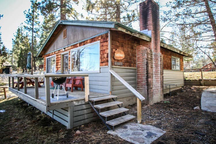 Property Walkthrough: Lakefront #110